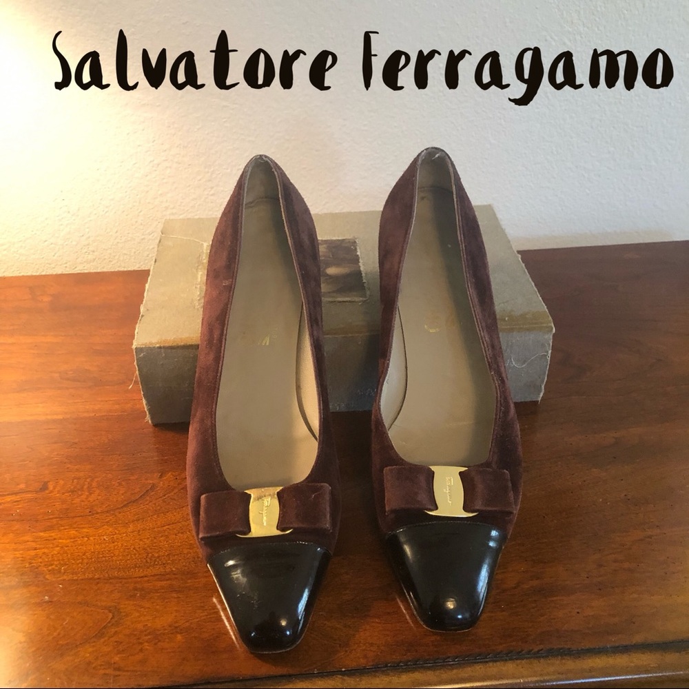 SALVATORE FERRAGAMO FLATS